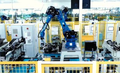 加裝智造“新引擎” 湖北移動以5G-A通信技術研發助力打造新一代智慧工廠